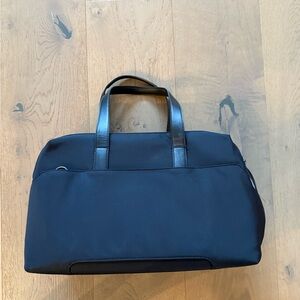 Away the Everywhere Bag